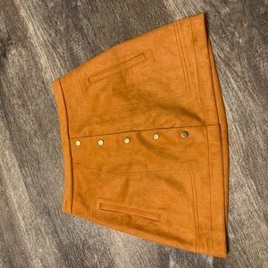 Women’s skirt size small